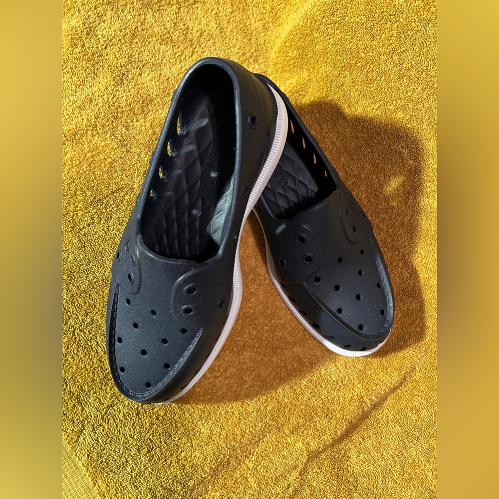 Sperry, waterproof shoe. Navy. Brand new. No tags or box.